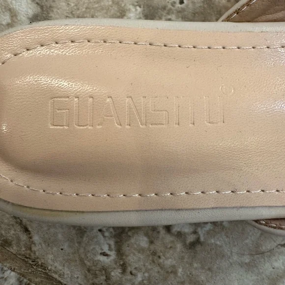 Chic Cream Bow Women's Loafers - Picture 4 of 5